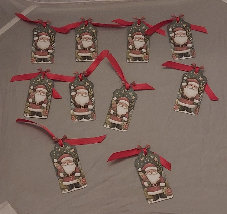 santa tags 2 by Marion Harding