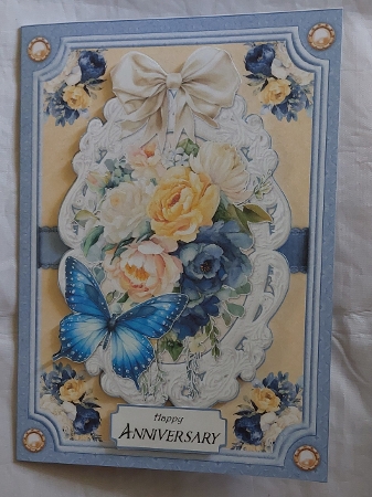 Elegant Bouquet 4 by Marion Harding