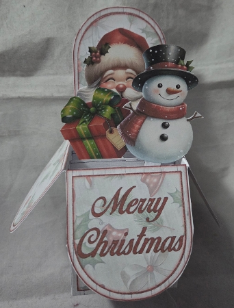 Classic Christmas Pop-Up Box Mini Ki by Marion Harding