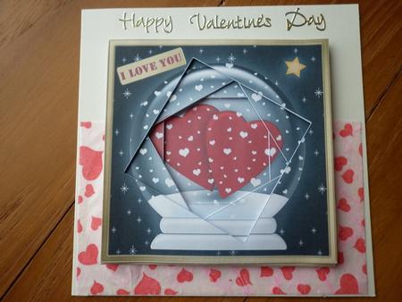 Love Globe Twisted Tunnel Topper by Marion West