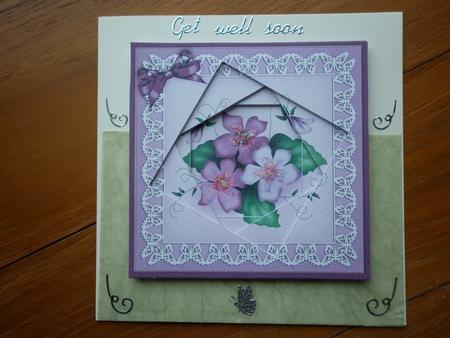 Pretty Viola Twisted Tunnel Topper by Marion West