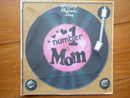 Number 1 Mom Record Fan Pyramage Topper by Marion West