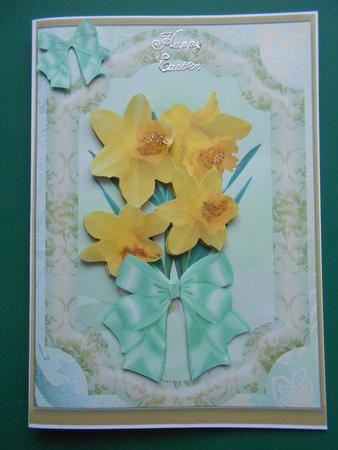 Lovely Spring Daffodills by Marion West