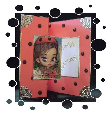 Dotty Ladybird Foldback Card with Simple Pyramage by Marjo Reints