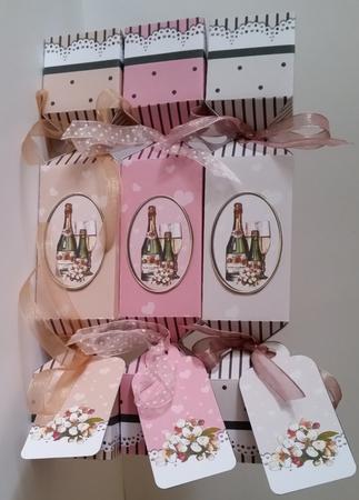 3D Champagne & Flowers Romance Cracker Gift Favour Boxes by Mary Brunton