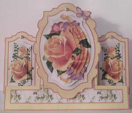Layered Centre Stepper - Yellow Roses by Mary Jane Harris