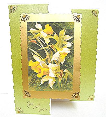 A Host of Daffodils Toppers by Maxine Jones