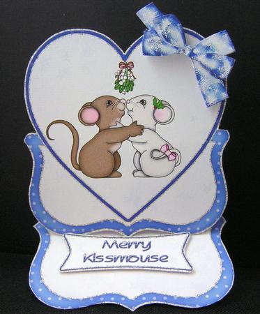 Merry Kissmouse Bracket Easel Card by Melanie Brewin