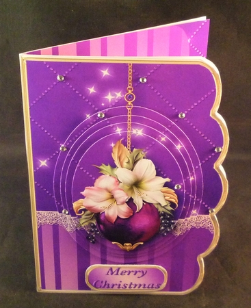 Purple Flower Bauble - Scallop Edged Card Mini Kit by Michelle Chivers