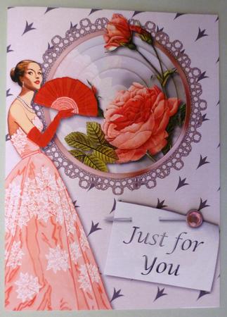 Lady Belle De Rose Pyramid by Michelle Chivers