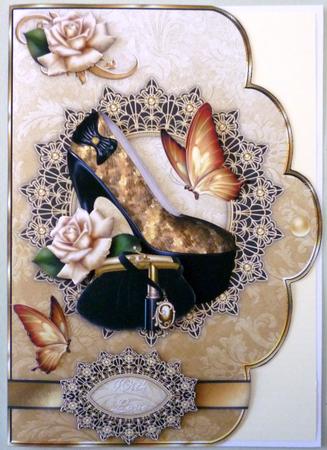 Golden Girls Scallop Card Front by Michelle Chivers