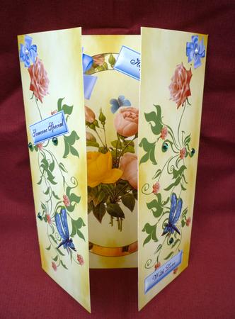 Pretty Flowers, in Oval Frame Gatefold by Michelle Chivers