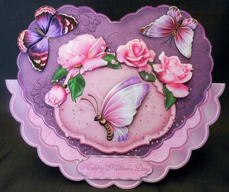Sugarbabe Roses Heart Shaped Scallop Wobble Card Mini-kit by Michelle Chivers