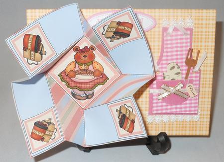 Twist Turn Topper - Apple Pie Bear by Michelle Chivers