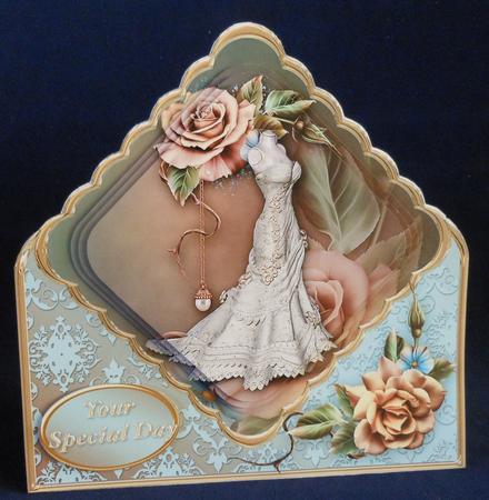 Vintage Dress Diamond Pyramid Card Mini Kit by Michelle Chivers