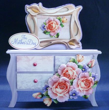 Flower Chest 3D Shelf Card Mini-kit - New Rose by Michelle Chivers