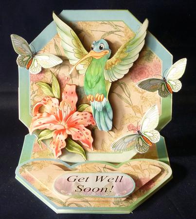 Hummingbird Mini Easel Card Kit by Michelle Chivers
