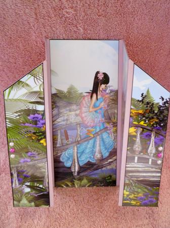 Oriental Bridge-theatre Fold Card by Michelle Chivers