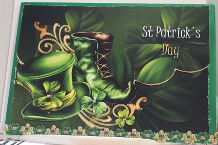 Leprechaun Hat and Boots Scalloped Edge Faux Envelope Card by Moira Paterson  (Ornella)