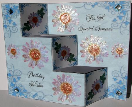 Daisies Tri Fold Steps by Nancy Boatwright