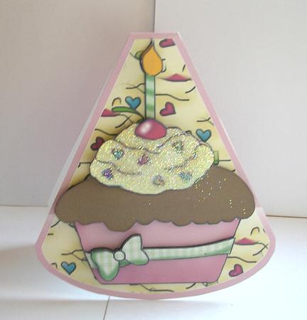 Cute Cupcake Wobble Card by Nancy Robinson