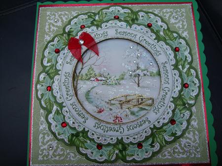 Olive Snowscene S Greetings 8in Picture Doily Shaker Cf Kit by MARION CORBETT
