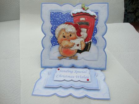 Robin Posting Christmas Easel Card Kit by MARION CORBETT