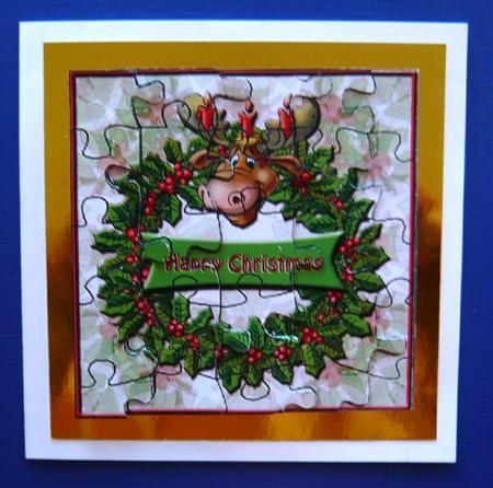Jigsaw Layers - Reindeer Wreath by Norma Howgate