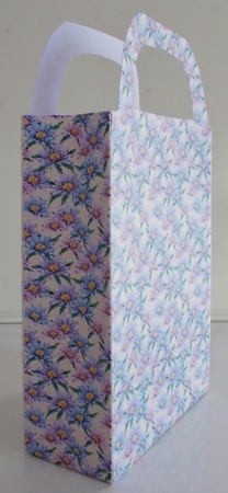 Daisy gift bag 3 by Pam Stubley