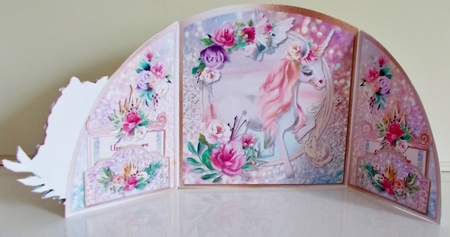 I Believe in Unicorns 1 Half Moon Gatefold Card Kit by Pam Stubley