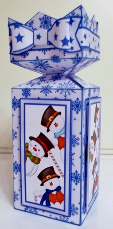 Cracker box Snowmen by Pam Stubley