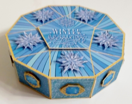 Decagon Bauble/Box - Winter Blessings by Pam Stubley