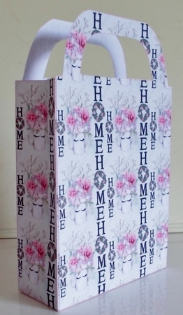 In full bloom gift bag 2 by Pam Stubley