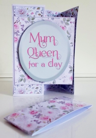Mums Are Like Queens by Pam Stubley