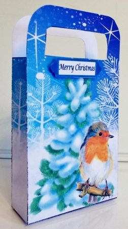  small gift bag bag with christmas tree and robin by Pam Stubley