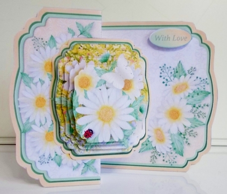 Daisies - Foldback Card Mini Kit by Pam Stubley