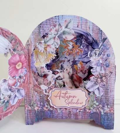 Autumn Splendour 1 Behind the Door Tunnel Card by Pam Stubley