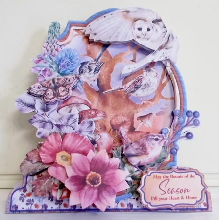 Autumn Splendour 1D Shaped 6x6 Card & Envelope Kit by Pam Stubley