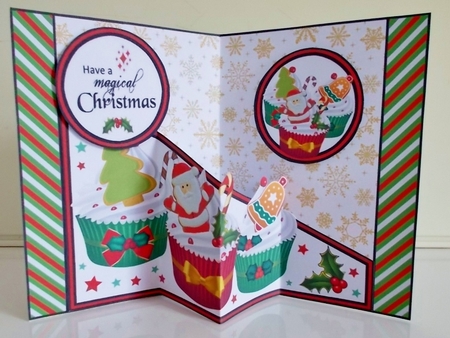 Diagonal pop-out Christmas cupcakes1 by Pam Stubley