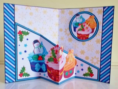Diagonal pop-out Christmas cupcakes2 by Pam Stubley