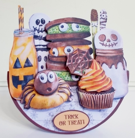 HALLOWEEN TREATS 2 rocker card by Pam Stubley