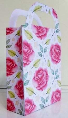 Red roses gift bag 2 by Pam Stubley