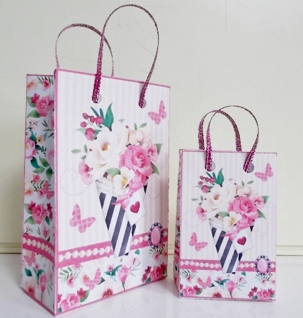 A Bunch Of Love Gift Bags by Pam Stubley