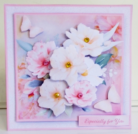 Peach and Cream Posy - Decoupage Card Mini Kit by Pam Stubley