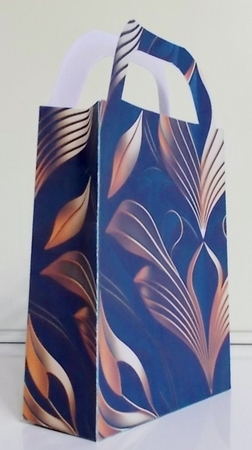 Green and gold gift bag 3 by Pam Stubley