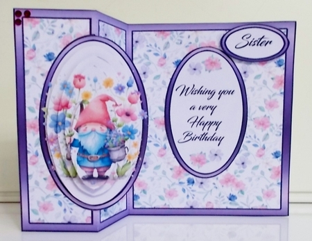 FB Cute gardening gnome by Pam Stubley