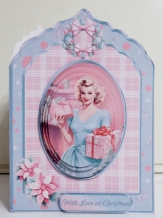 Exchanging Gifts - Shaped Card Mini Kit by Pam Stubley