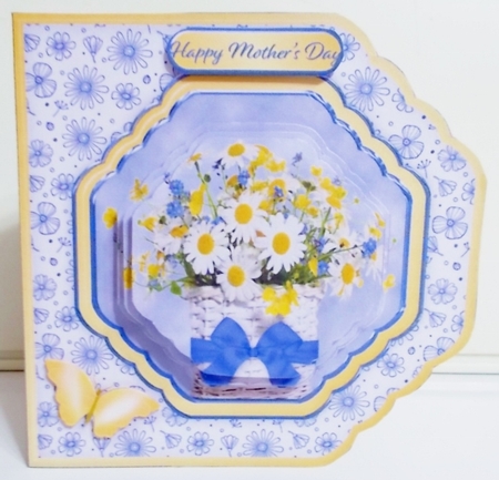 Buttercups and Daisies - Cut Corners Card Mini Kit by Pam Stubley