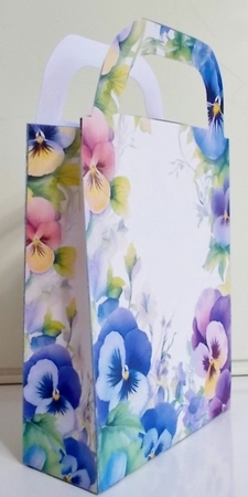 Floral edge gift bag 10 by Pam Stubley