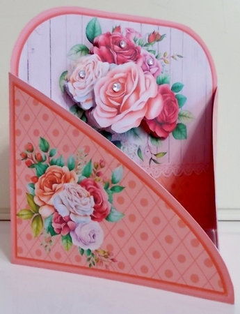 Rose Bouquet - Crossover Gatefold Card Mini Kit by Pam Stubley